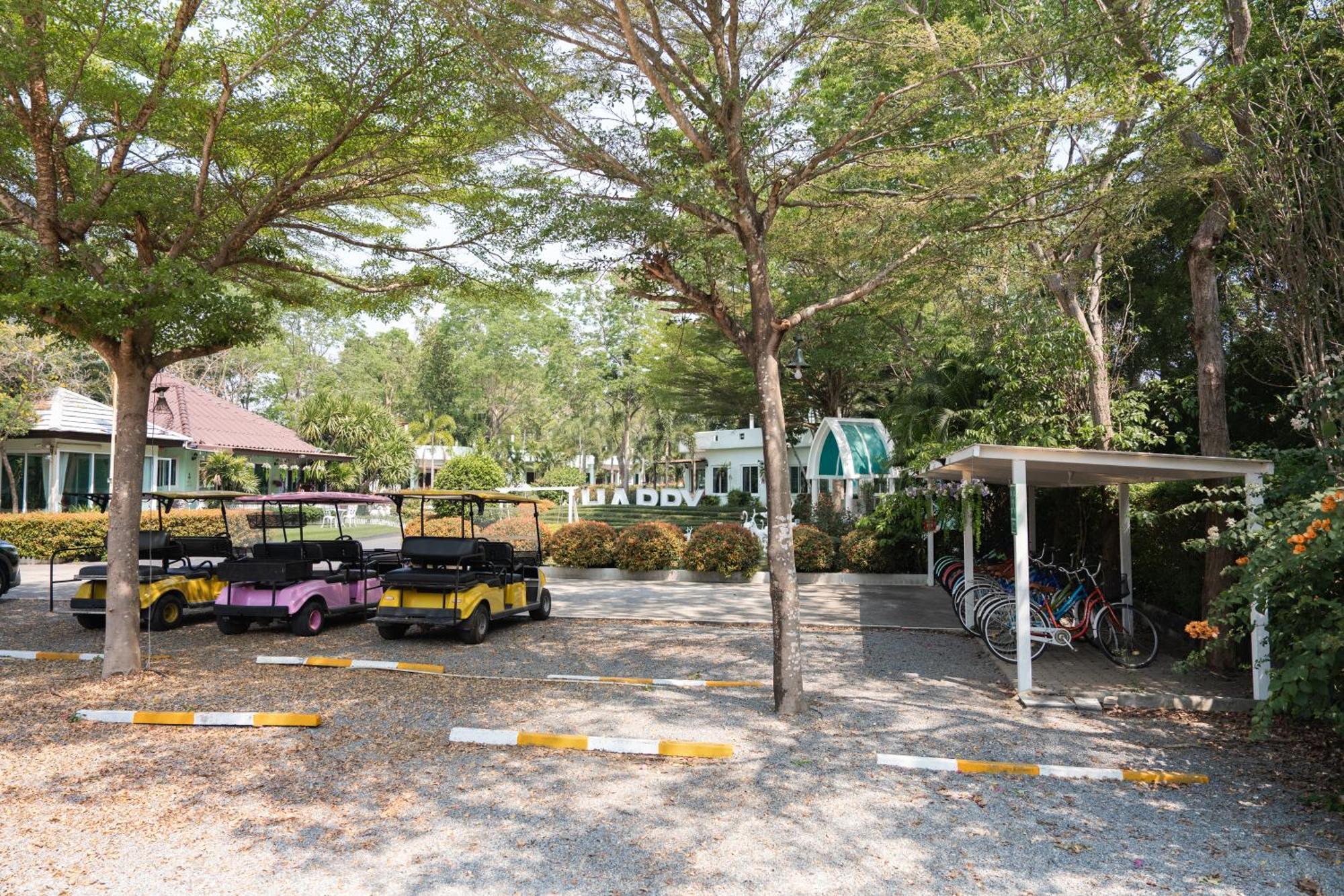 Villa Reina Resort Nong Nam Daeng Экстерьер фото