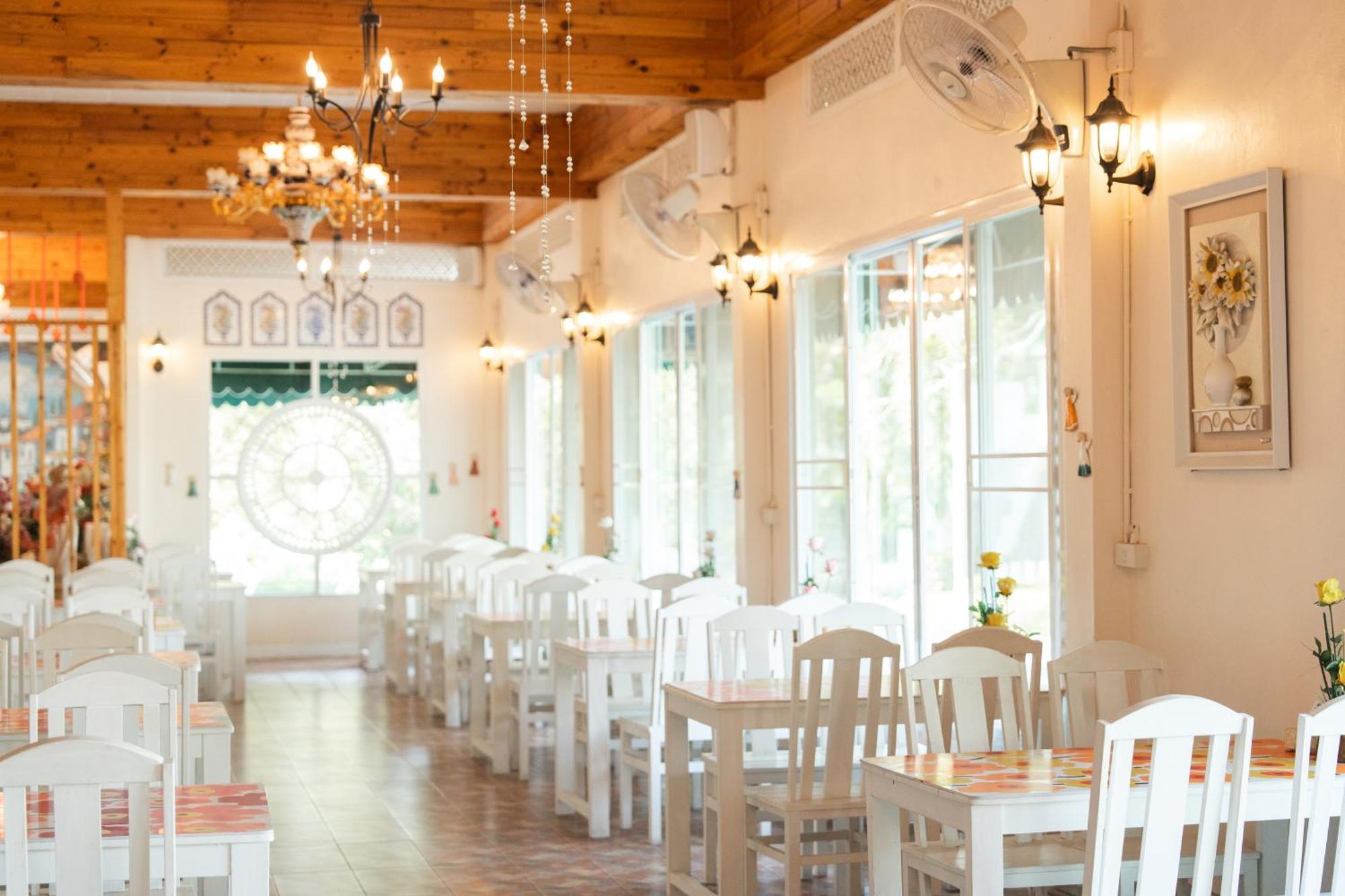 Villa Reina Resort Nong Nam Daeng Экстерьер фото